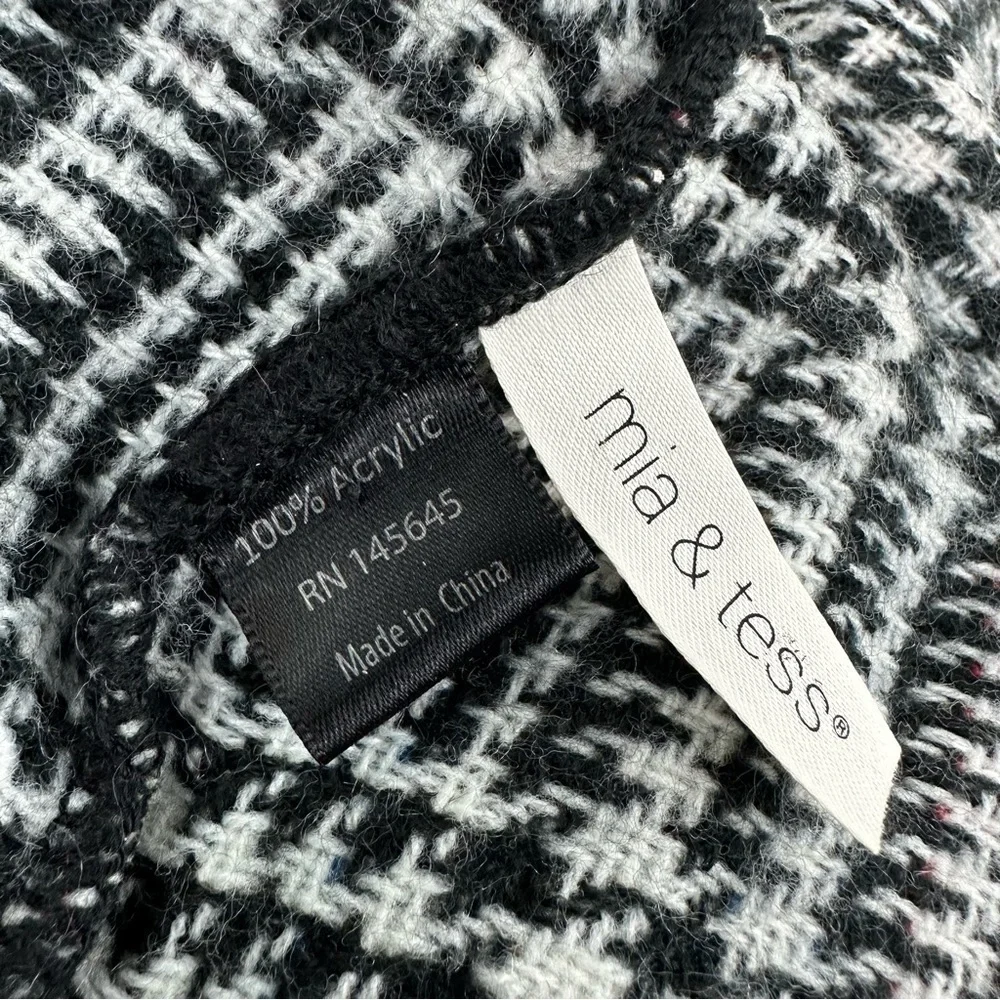 Mia & Tess Reversible Warm Winter Infinity Scarf